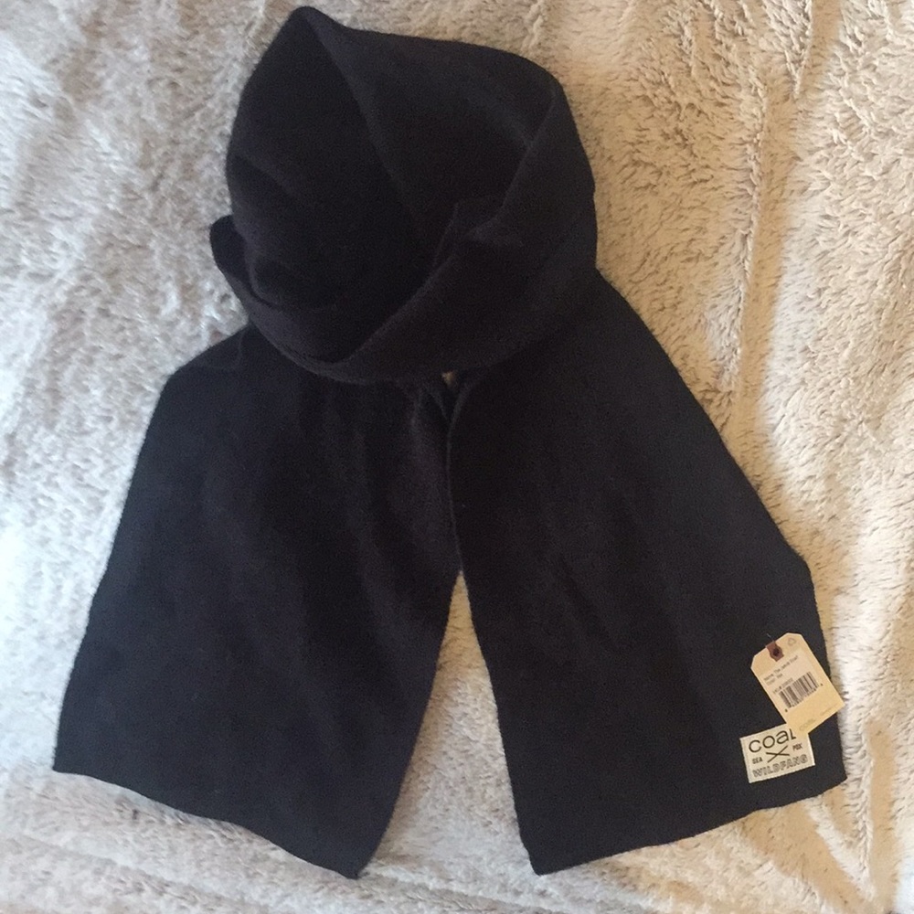 NWT Coal The Jakob Scarf